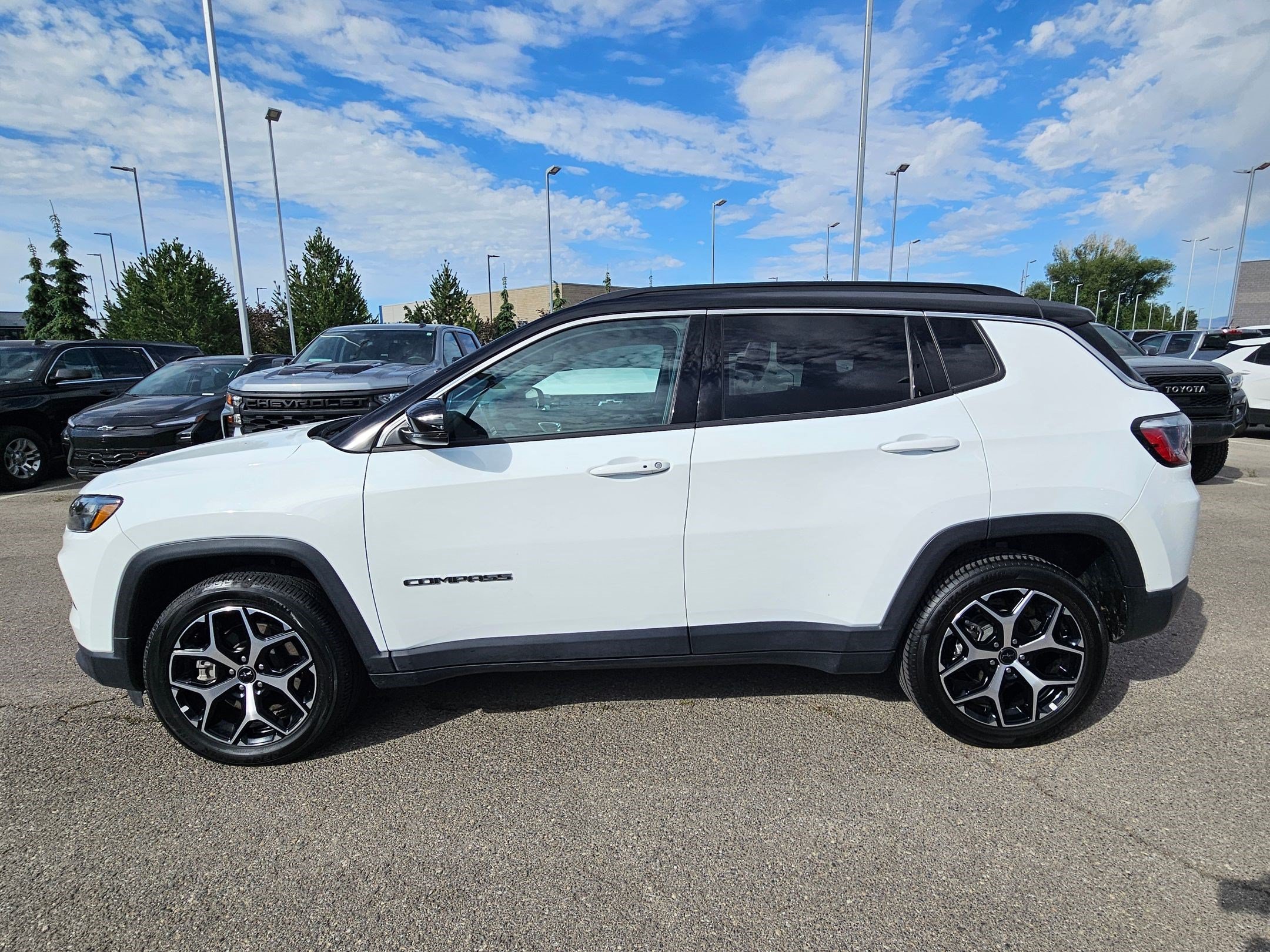 Used 2025 Bright White Clearcoat Jeep Limited image 7