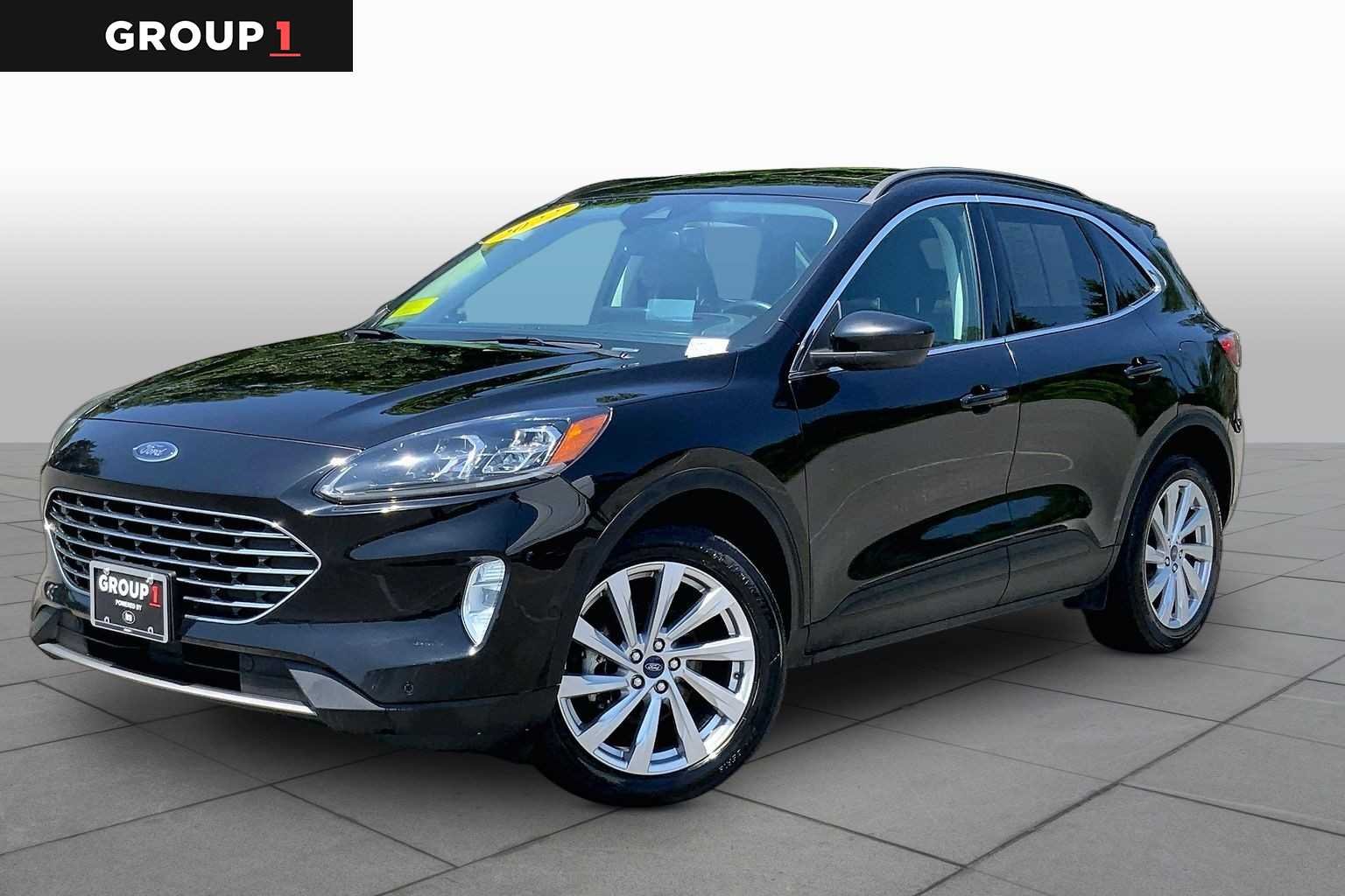 2022 Ford Escape Titanium
