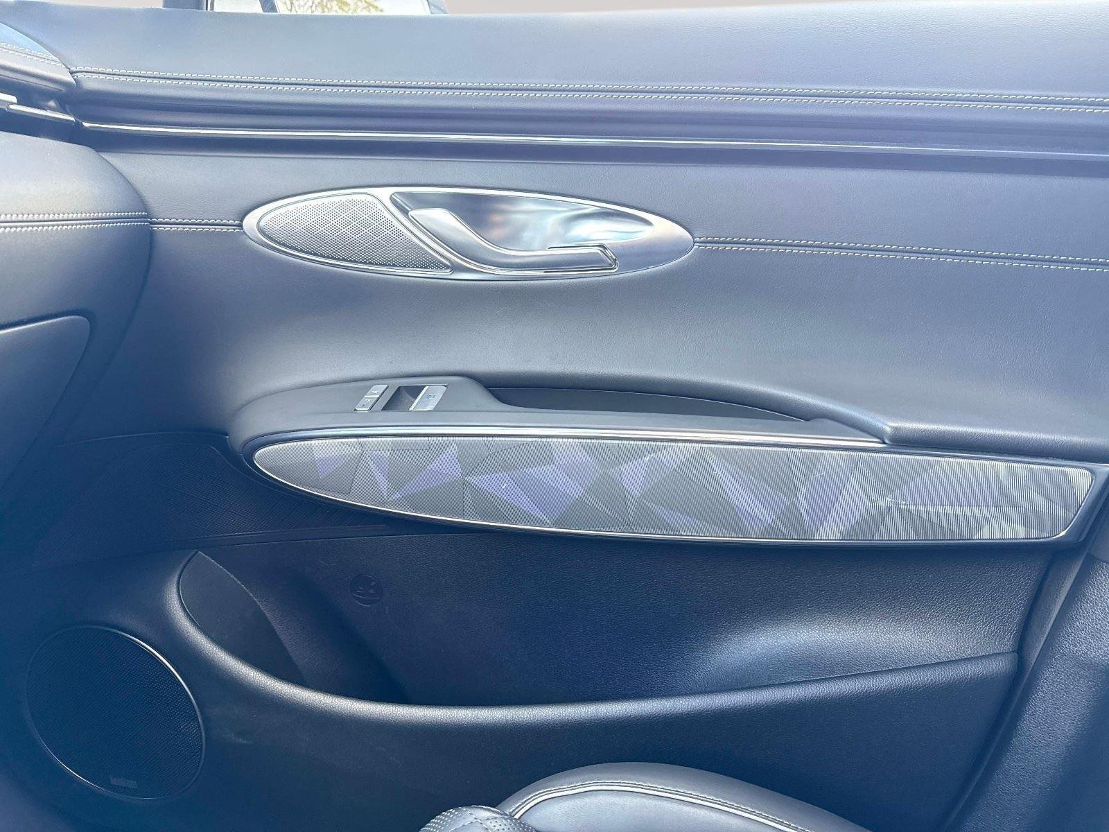 2025 GENESIS GV70 Sport - Photo 22
