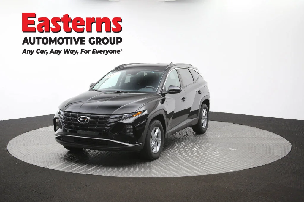 Used 2023 Black Hyundai SEL image 56