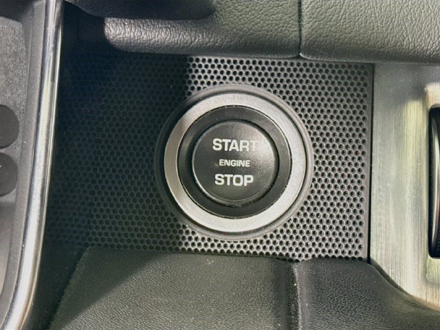 Used 2019 Santorini Black Metallic Land Rover 5.0L V8 Supercharged image 17