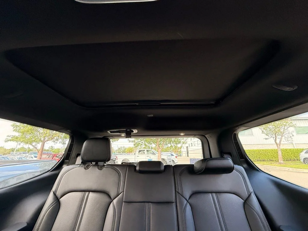 New 2026 High Gloss Black Exterior Paint Jeep Limited Reserve image 27