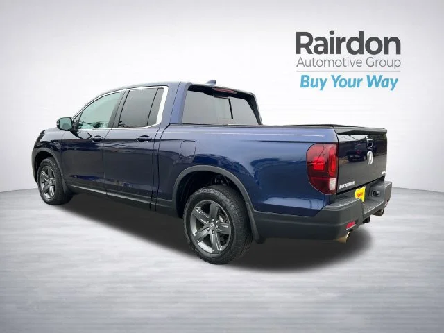 Used 2023 Obsidian Blue Pearl Honda RTL image 5