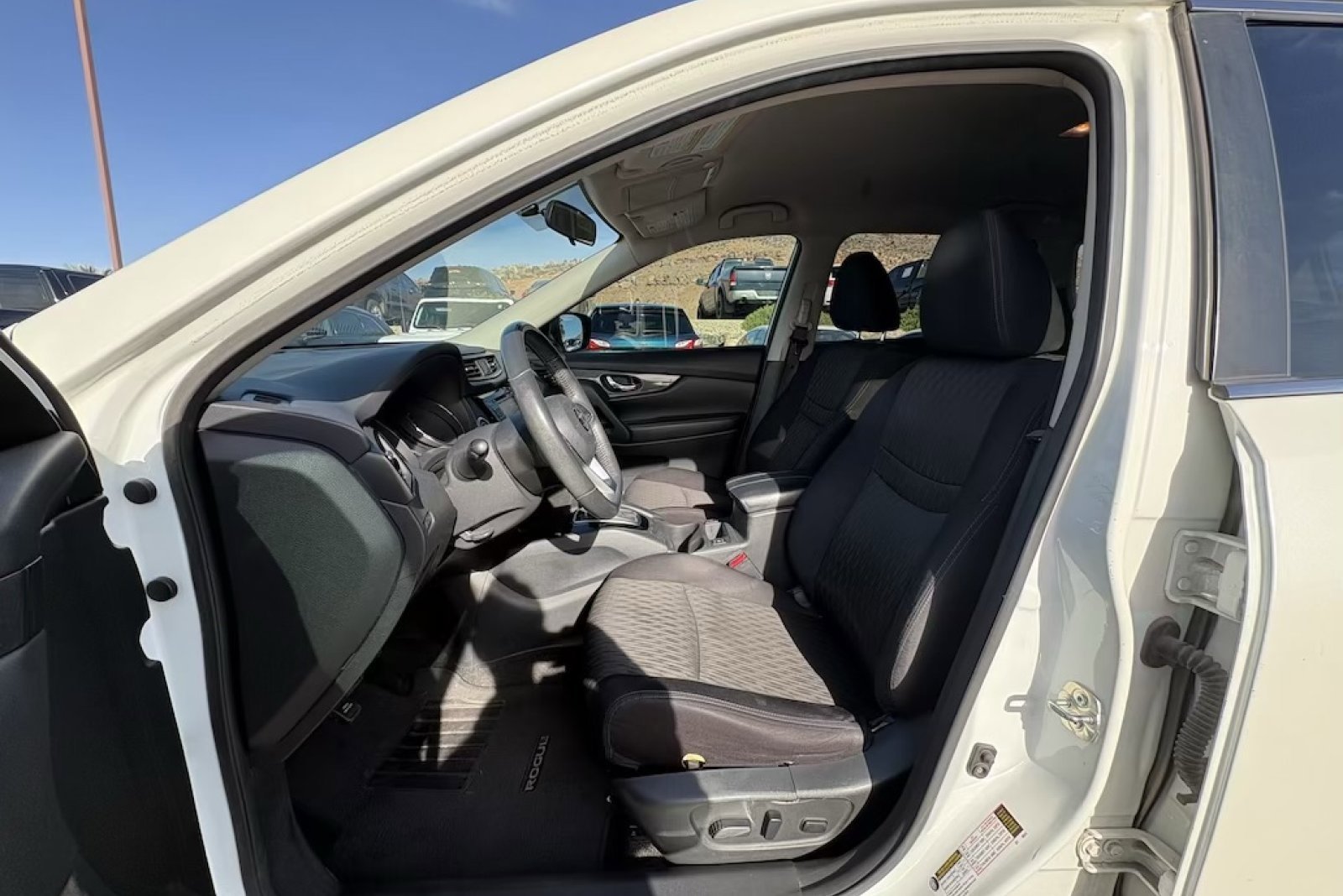 Used 2017 Pearl White Nissan SV image 10