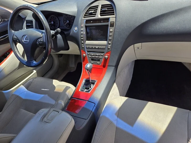 Used 2008 Gray Lexus 4DR SDN AT image 13