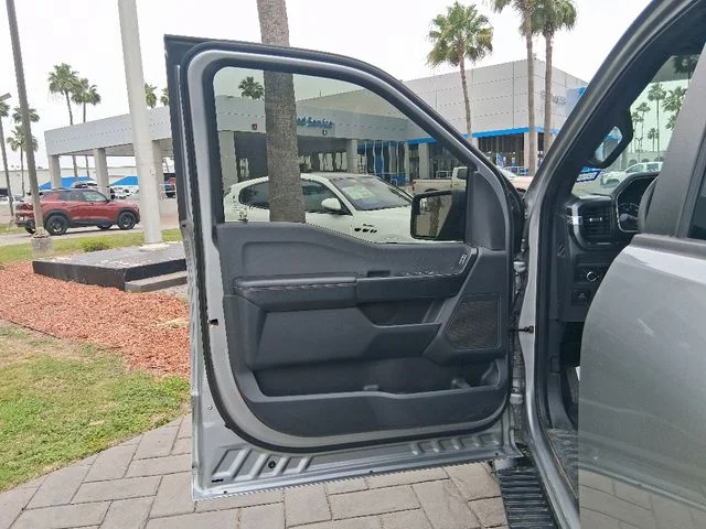 Used 2023 Silver Ford XL image 13