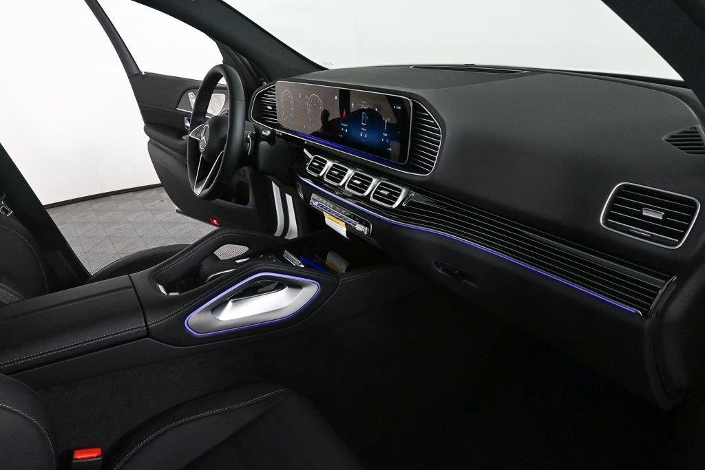 New 2026 MANUFAKTUR Moonlight White Metallic Mercedes-Benz GLE 350 image 25