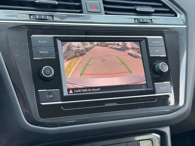 Used 2018 Gray Volkswagen 2.0T S image 15