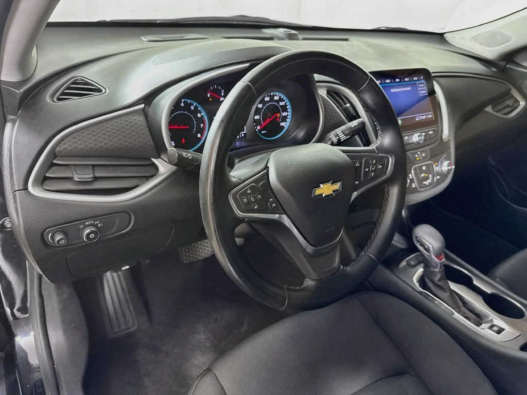 Used 2024 Black Chevrolet RS image 9