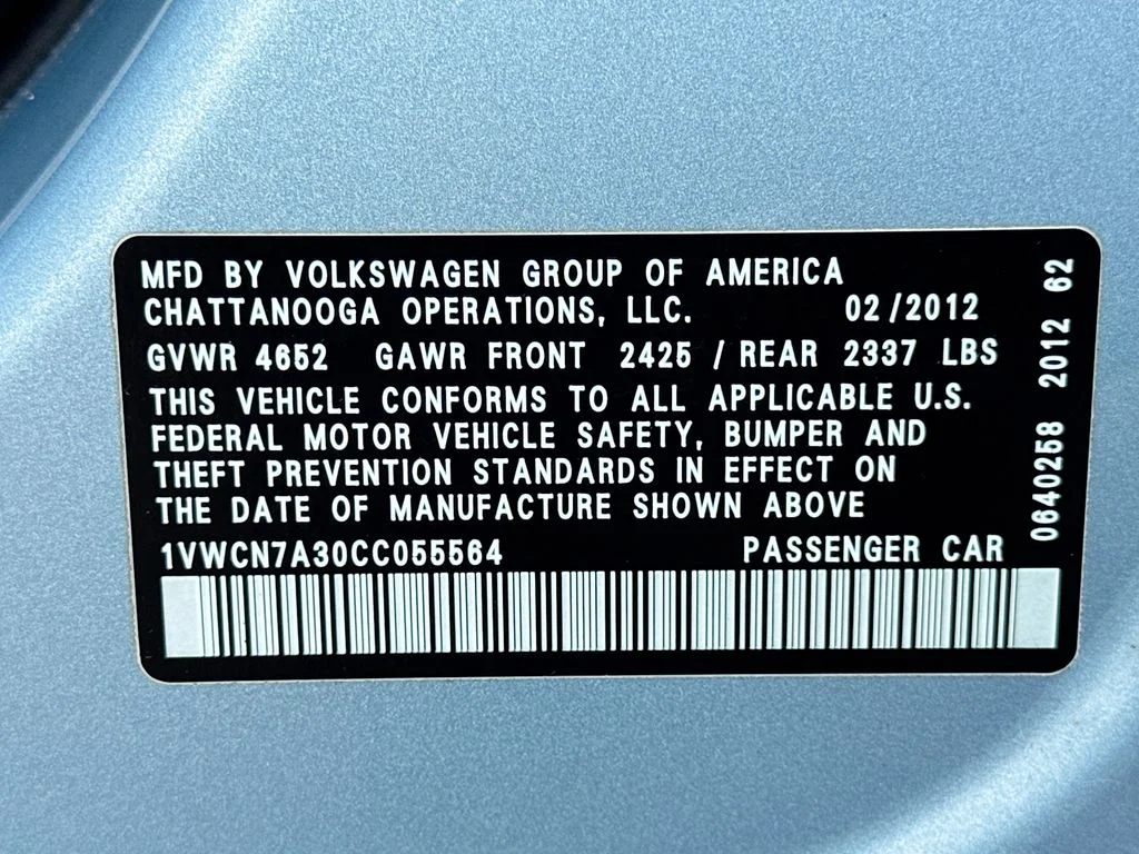Used 2012 Blue Volkswagen TDI SEL Premium image 38