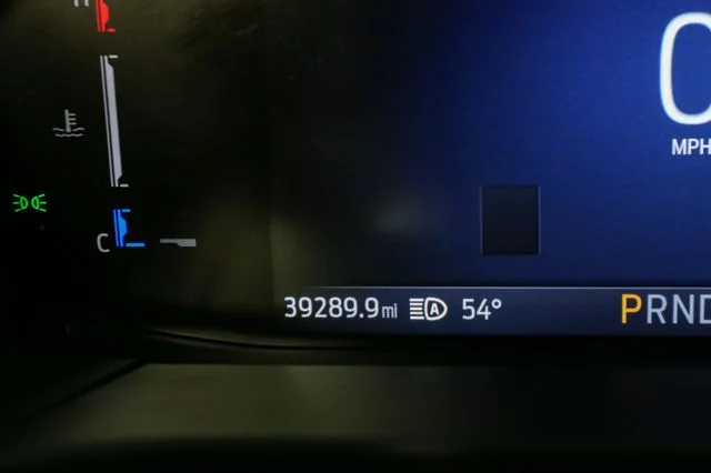 Used 2023 Gray Ford ST-Line image 35