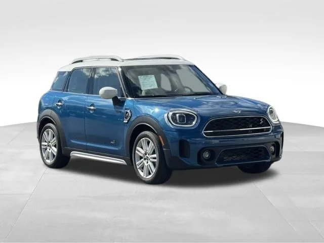 2023 MINI Countryman S ALL4's photo