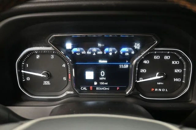 Used 2023 Green GMC AT4 image 20