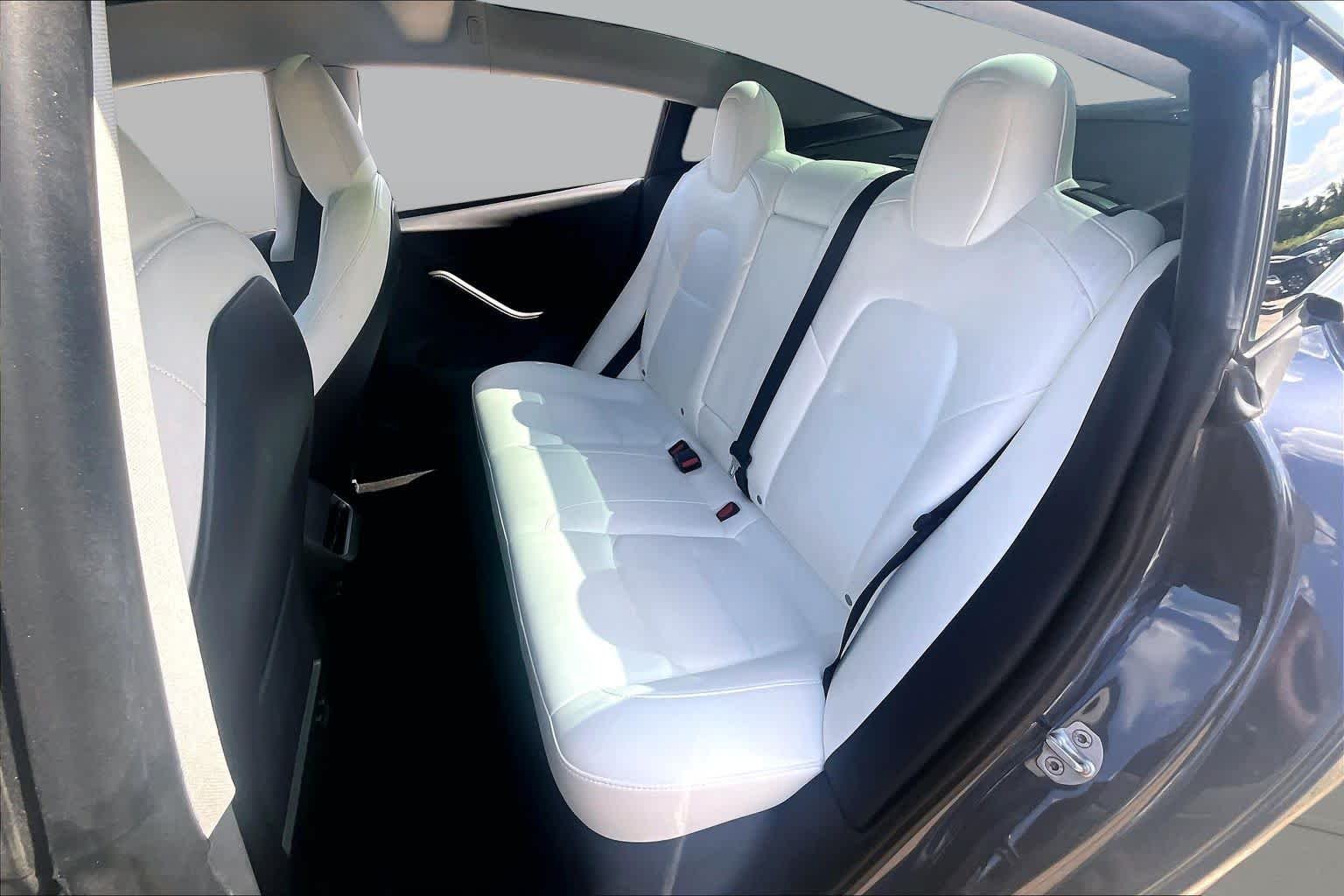Used 2023 Midnight Silver Metallic Tesla  image 19