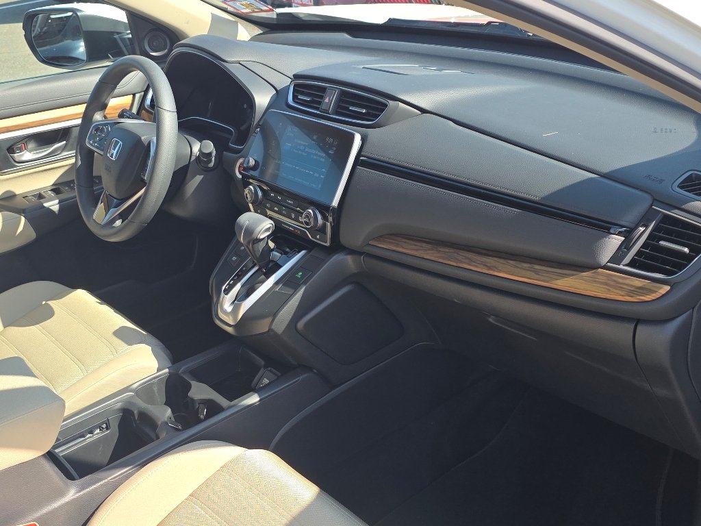 Used 2018 White Honda EX image 21