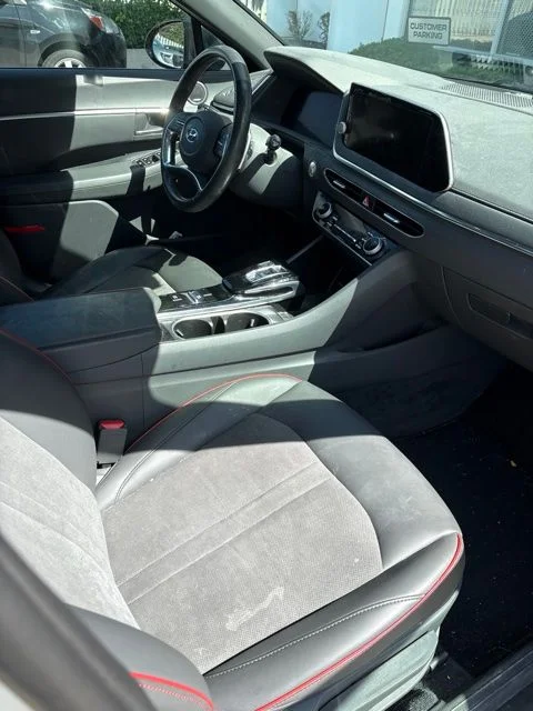 Used 2020 Gray Hyundai SEL Plus image 3