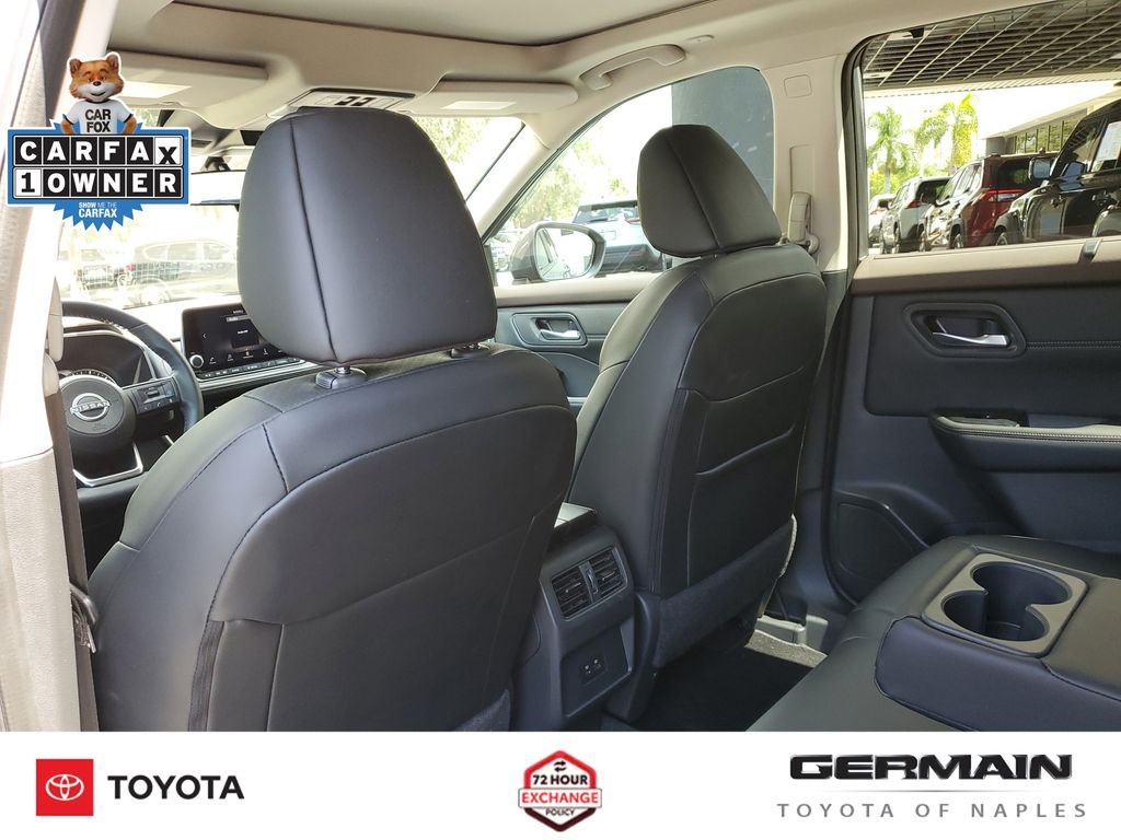 Used 2023 Gray Nissan SV image 23