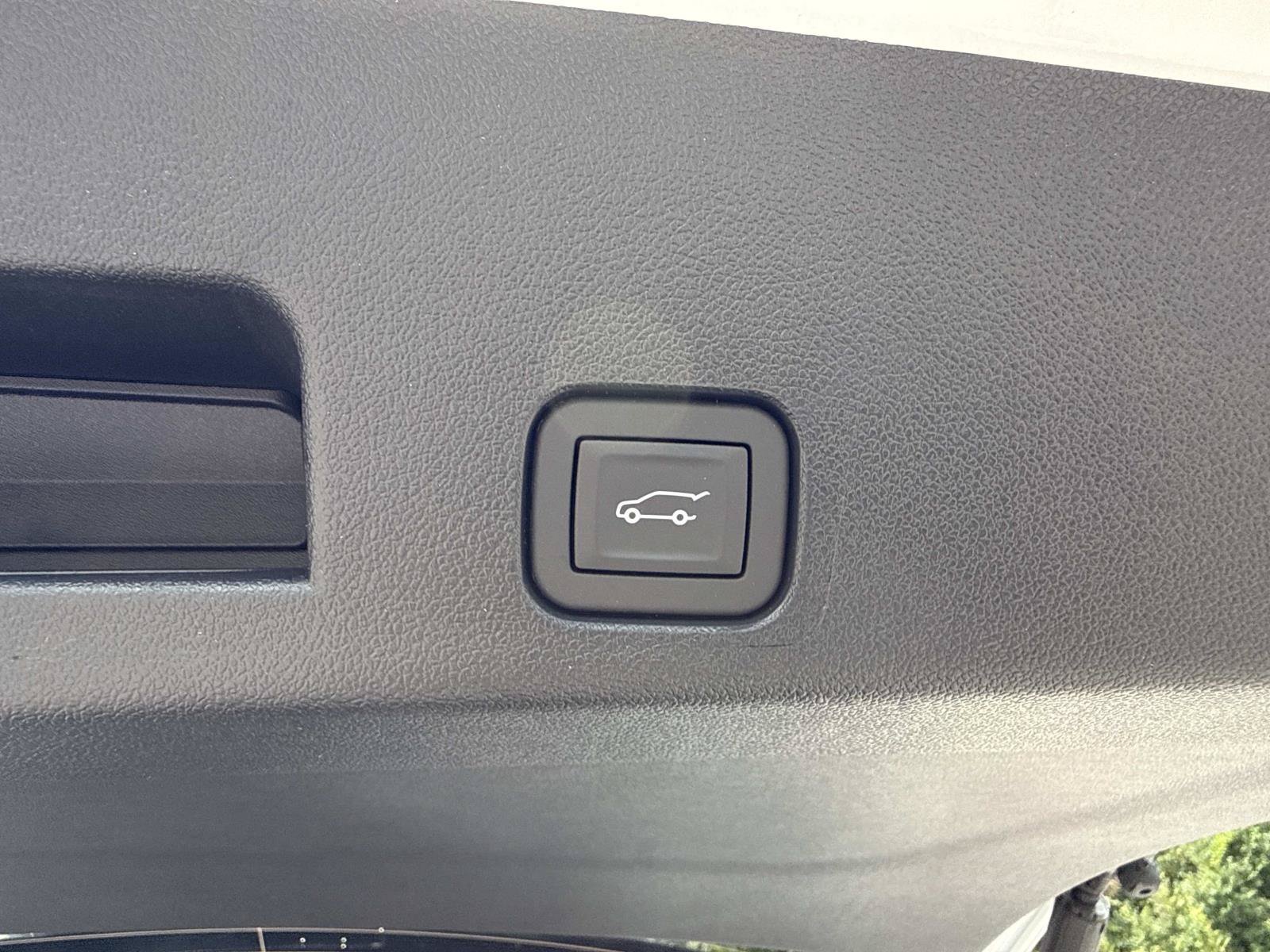 2026 Chevrolet Traverse LT - Photo 33