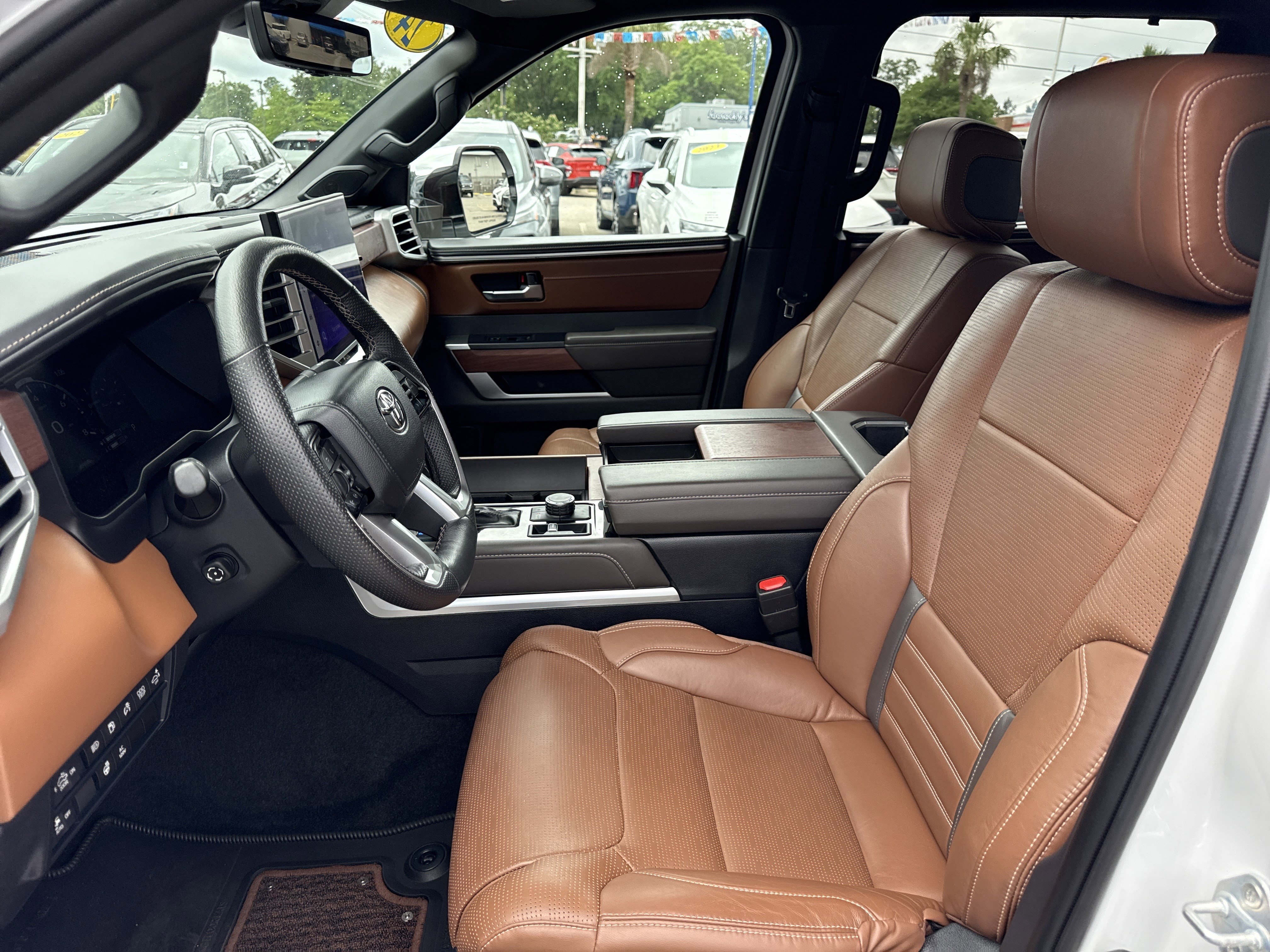 2024 Toyota Tundra 1794 Edition - Photo 12