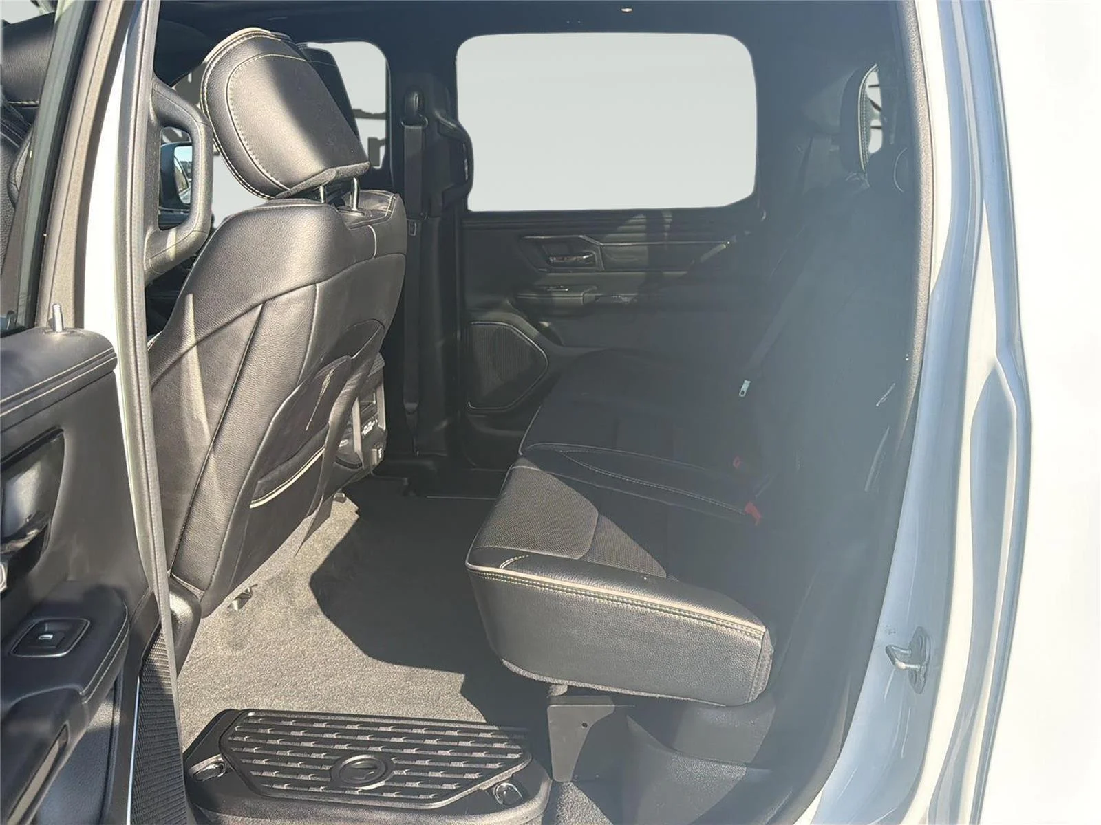 2024 RAM Ram 1500 Pickup Limited - Photo 24