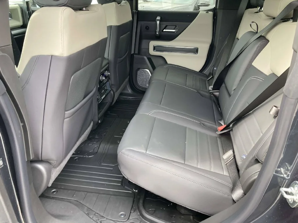 2026 GMC HUMMER EV 2X - Photo 12