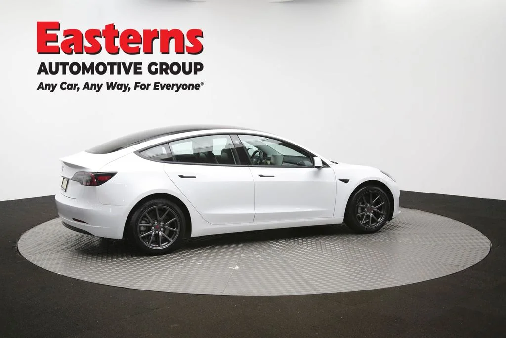 Used 2018 White Tesla Long Range image 38