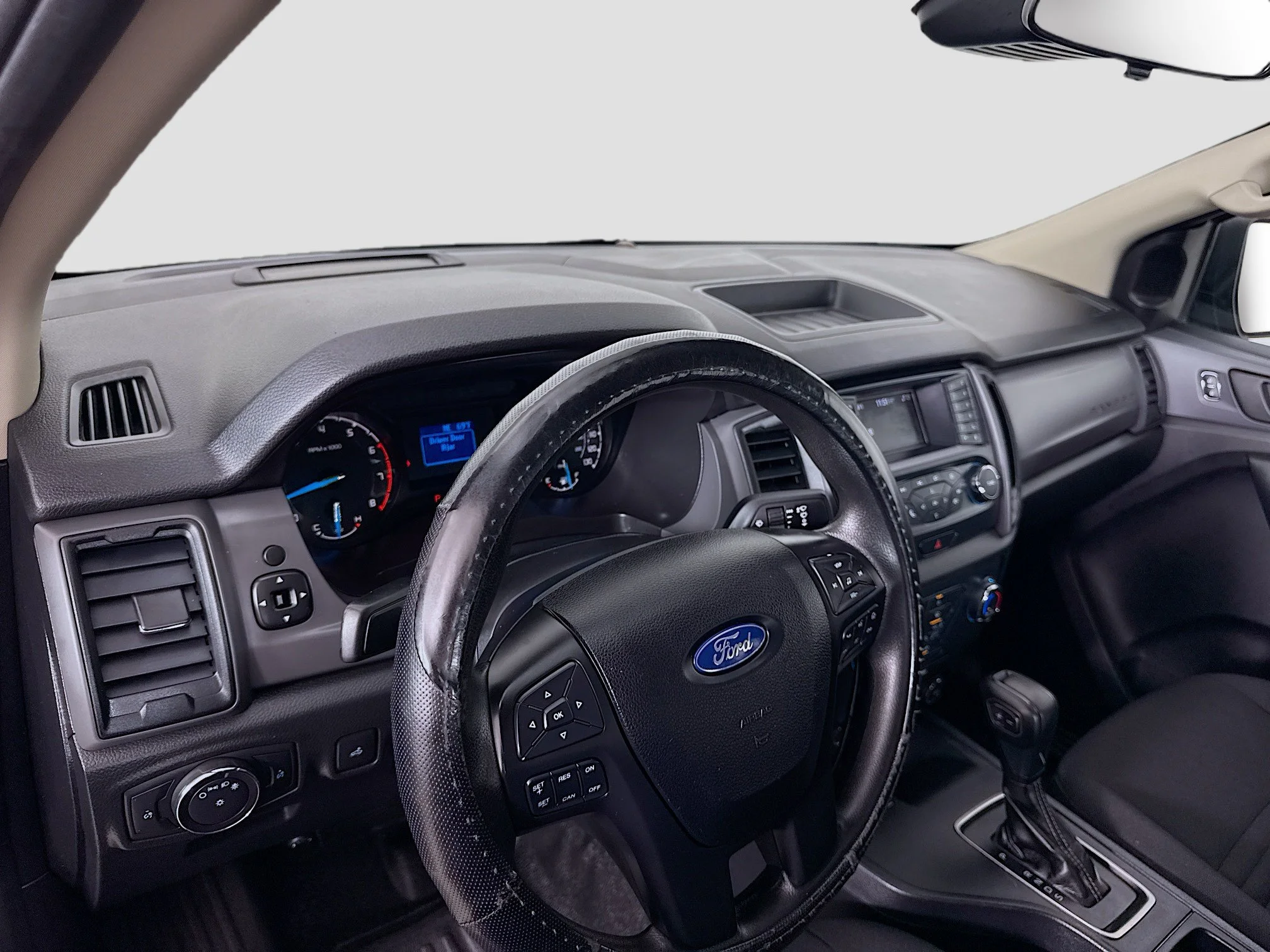 Used 2020 Black Ford XL image 11