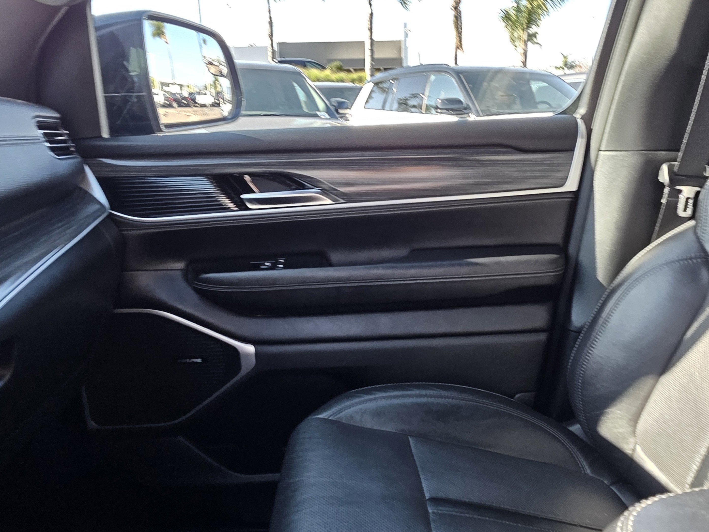 2023 Jeep Wagoneer Series II - Photo 10