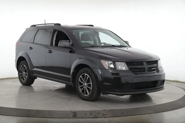 Used 2018 Dodge Journey SE with VIN 3C4PDCAB9JT520240 for sale in Findlay, OH