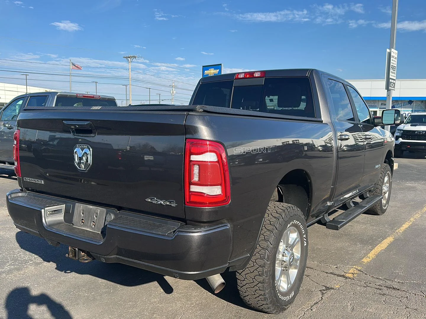 Used 2022 Granite Crystal Metallic Clearcoat Ram Big Horn image 2