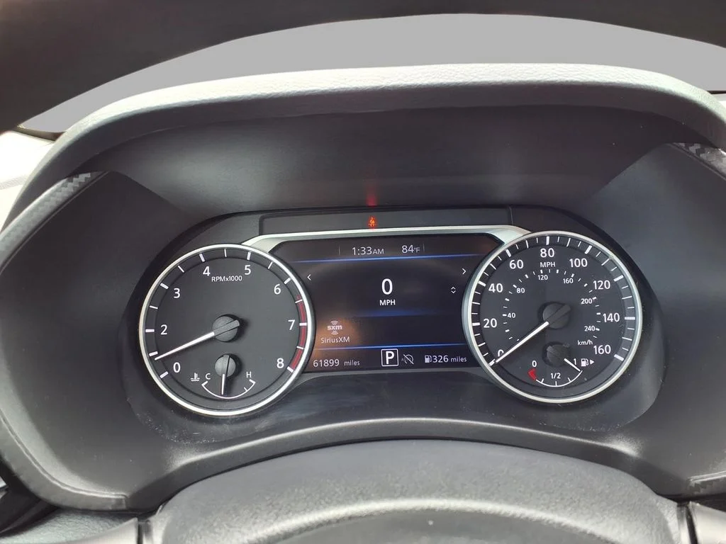 Used 2024 Gray Nissan SV image 16