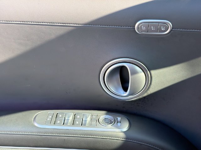 Used 2026 Black Hyundai Calligraphy image 18