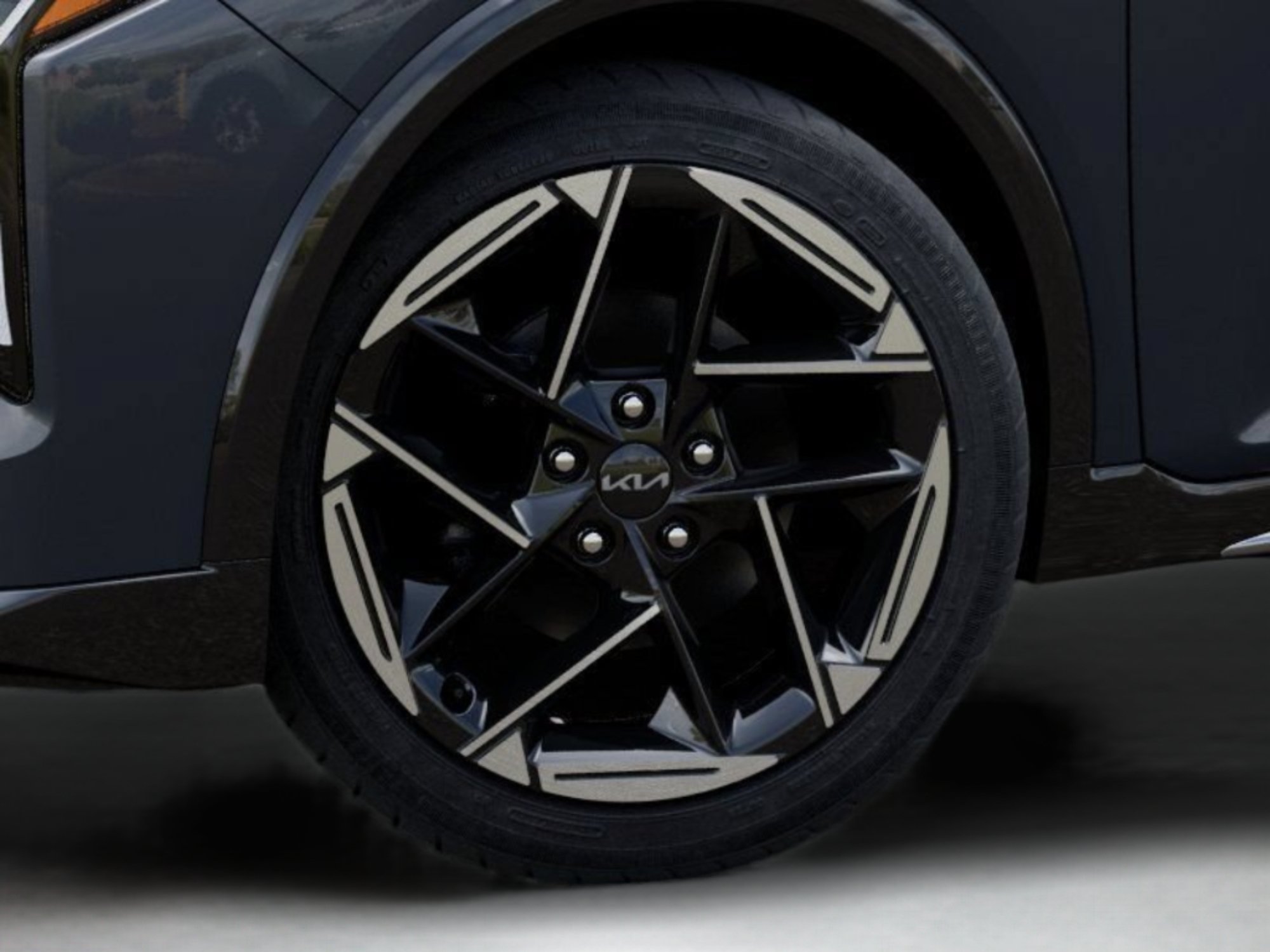 New 2026 Steel Gray Kia GT-Line image 24
