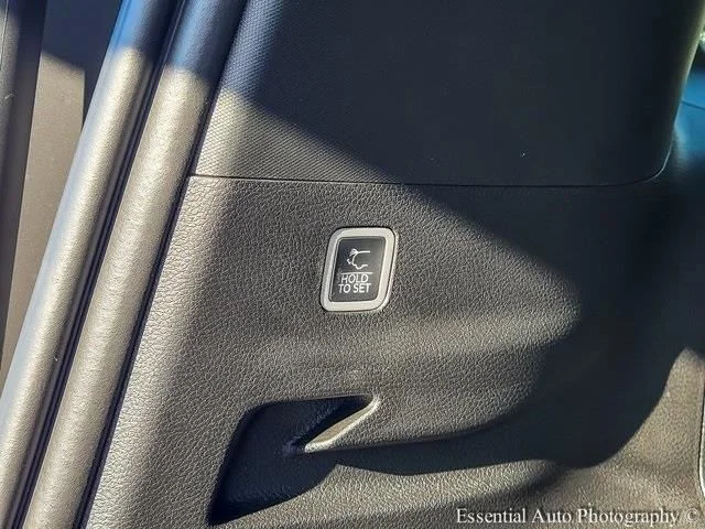 New 2026 High Gloss Black Exterior Paint Jeep Limited Altitude image 25