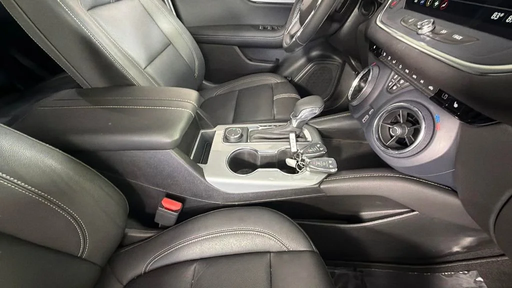 Used 2023 Black Chevrolet 3LT image 34