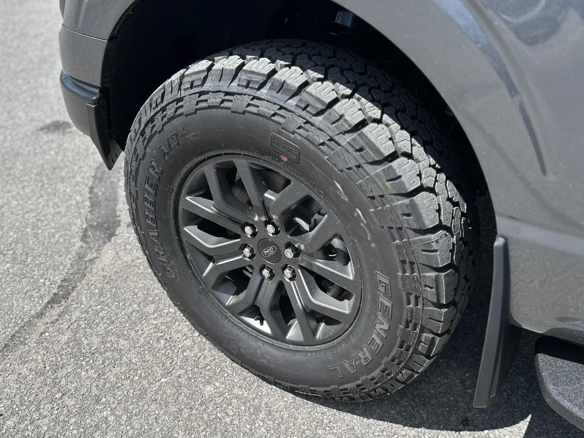 New 2026 Grey Ford Tremor image 10