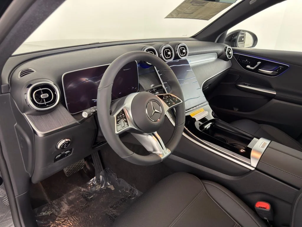Certified Used 2026 Black Mercedes-Benz GLC 300 image 15