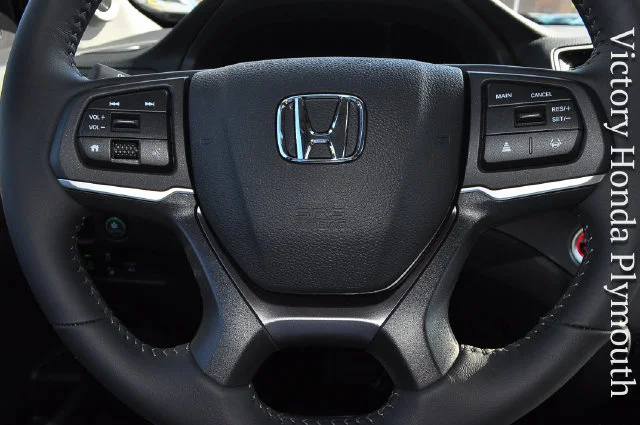 New 2026 Modern Steel Metallic Honda RTL image 17