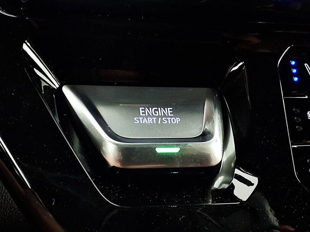 2026 GMC Sierra 2500HD Denali Ultimate - Photo 17