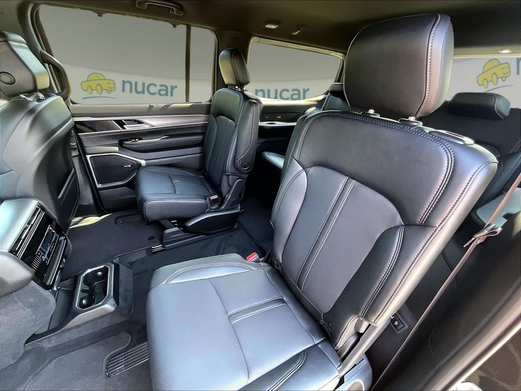 New 2026 High Gloss Black Exterior Paint Jeep Limited Altitude image 15