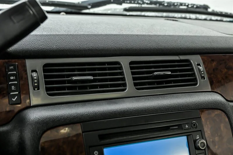 2011 Chevrolet Silverado 3500HD LTZ - Photo 27