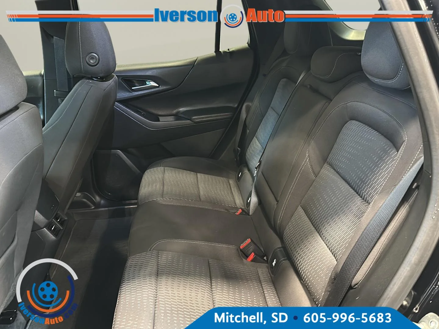 Used 2026 Mosaic Black Metallic Chevrolet AWD LT image 25