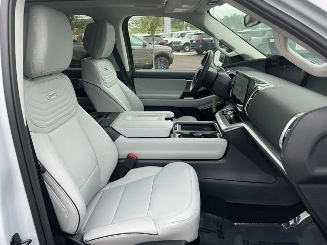 New 2026 Space Silver Metallic Ford MAX Platinum® image 36