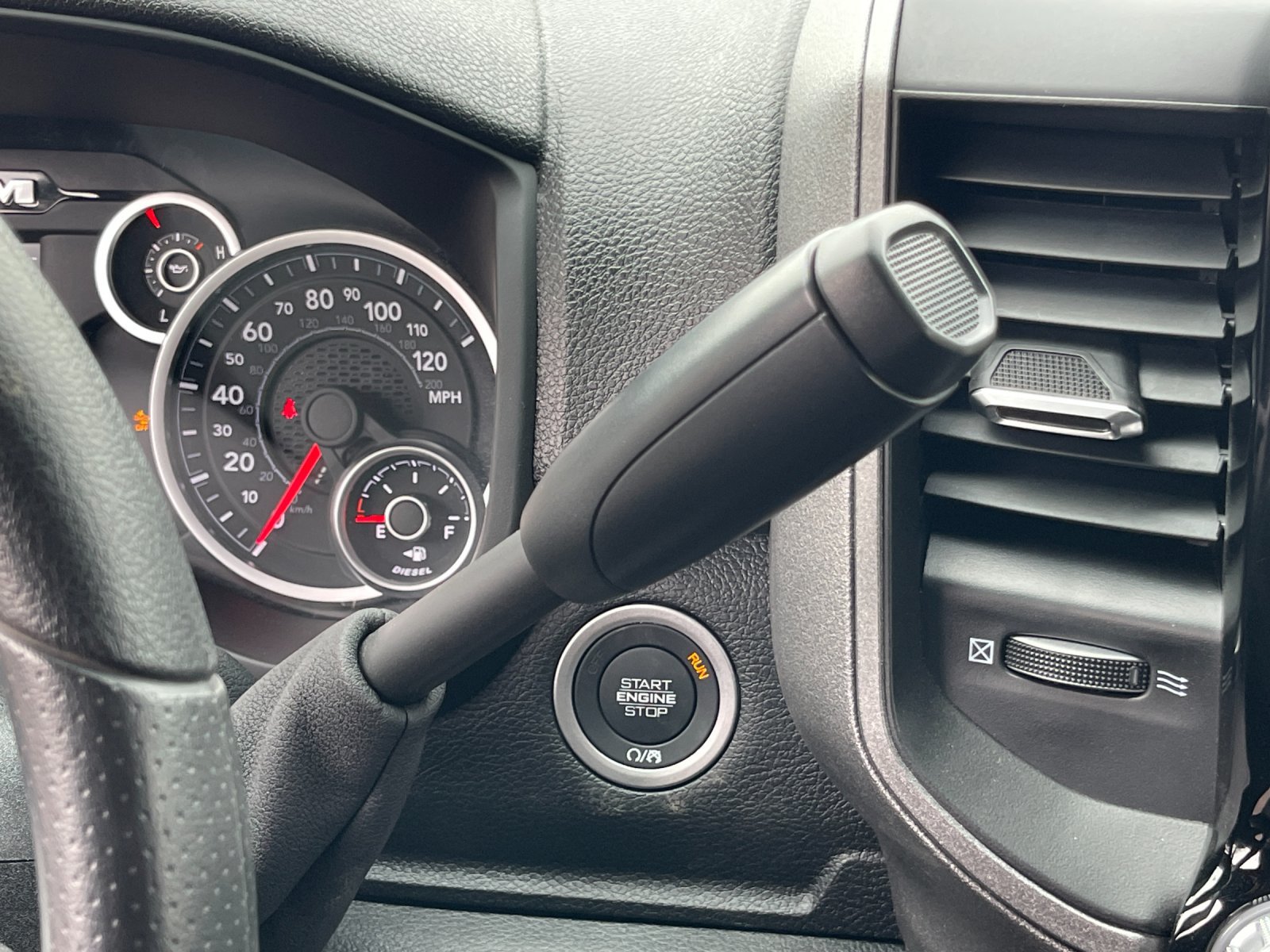 2026 RAM 2500 Tradesman - Photo 23