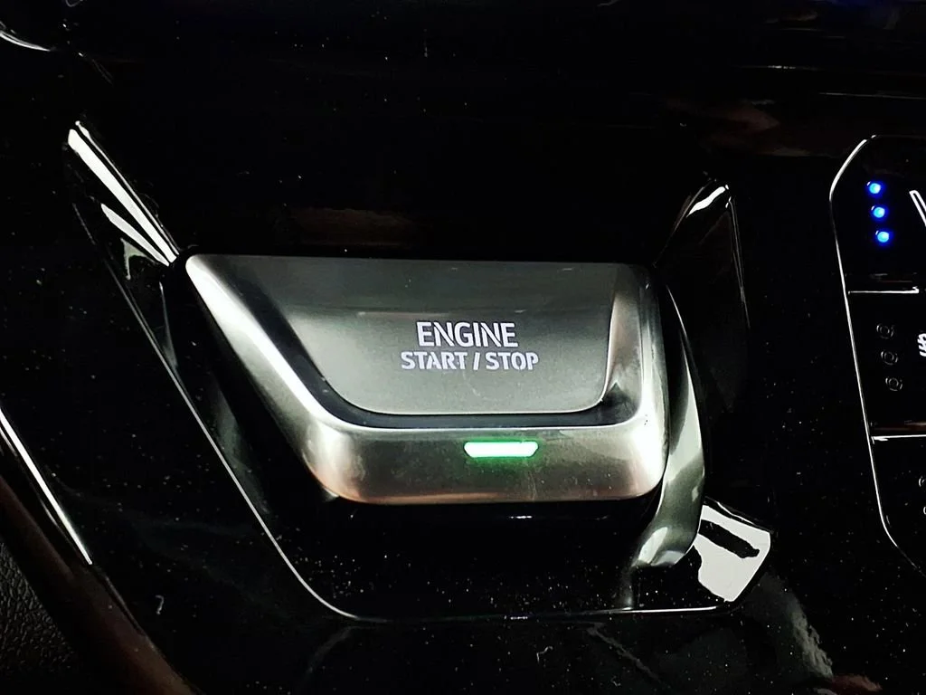New 2026 Summit White GMC Denali Ultimate image 17
