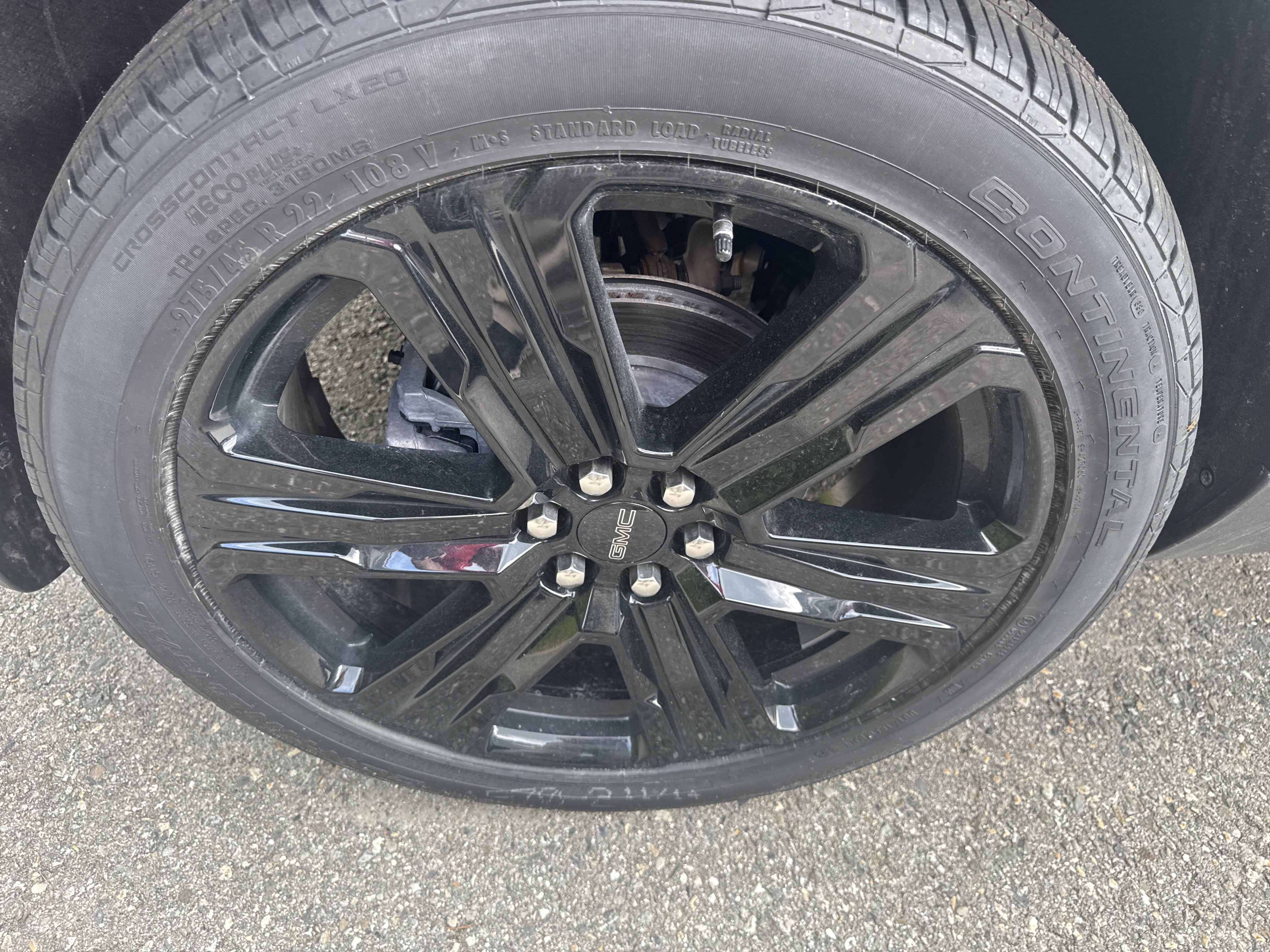 2026 GMC Acadia Elevation - Photo 3