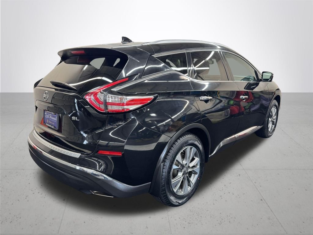 Used 2018 Black Nissan SL image 7