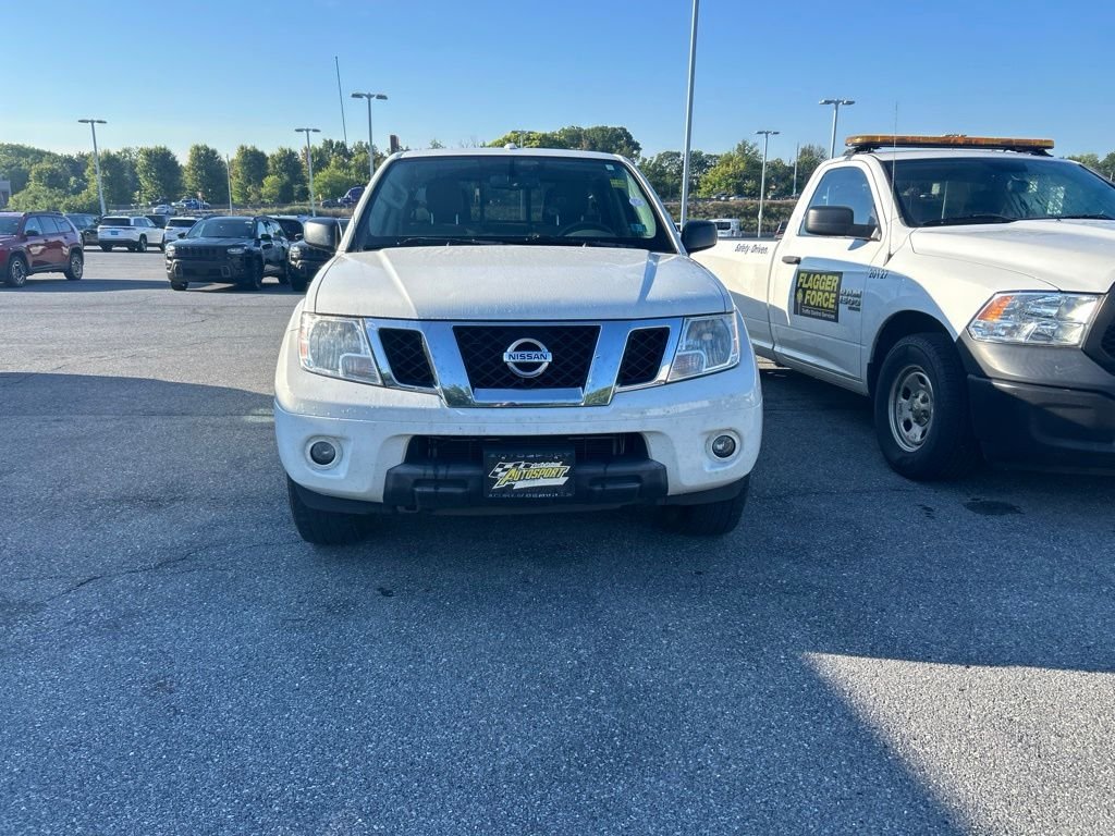 Used 2018 White Nissan SV image 2