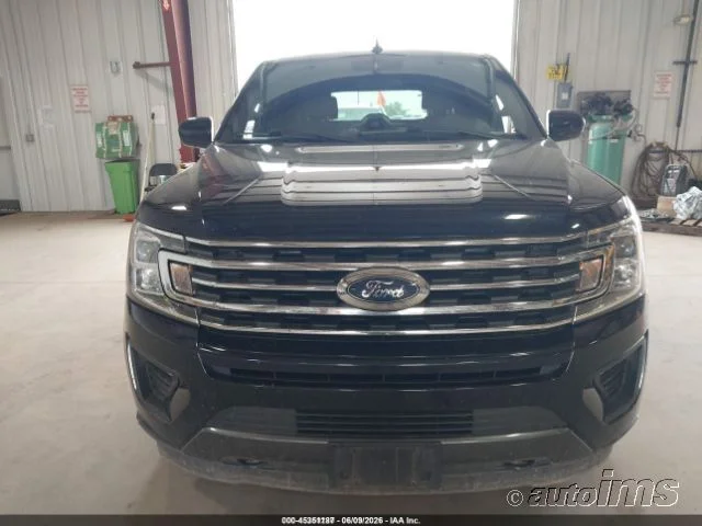 Used 2021 Blue Ford XL image 6