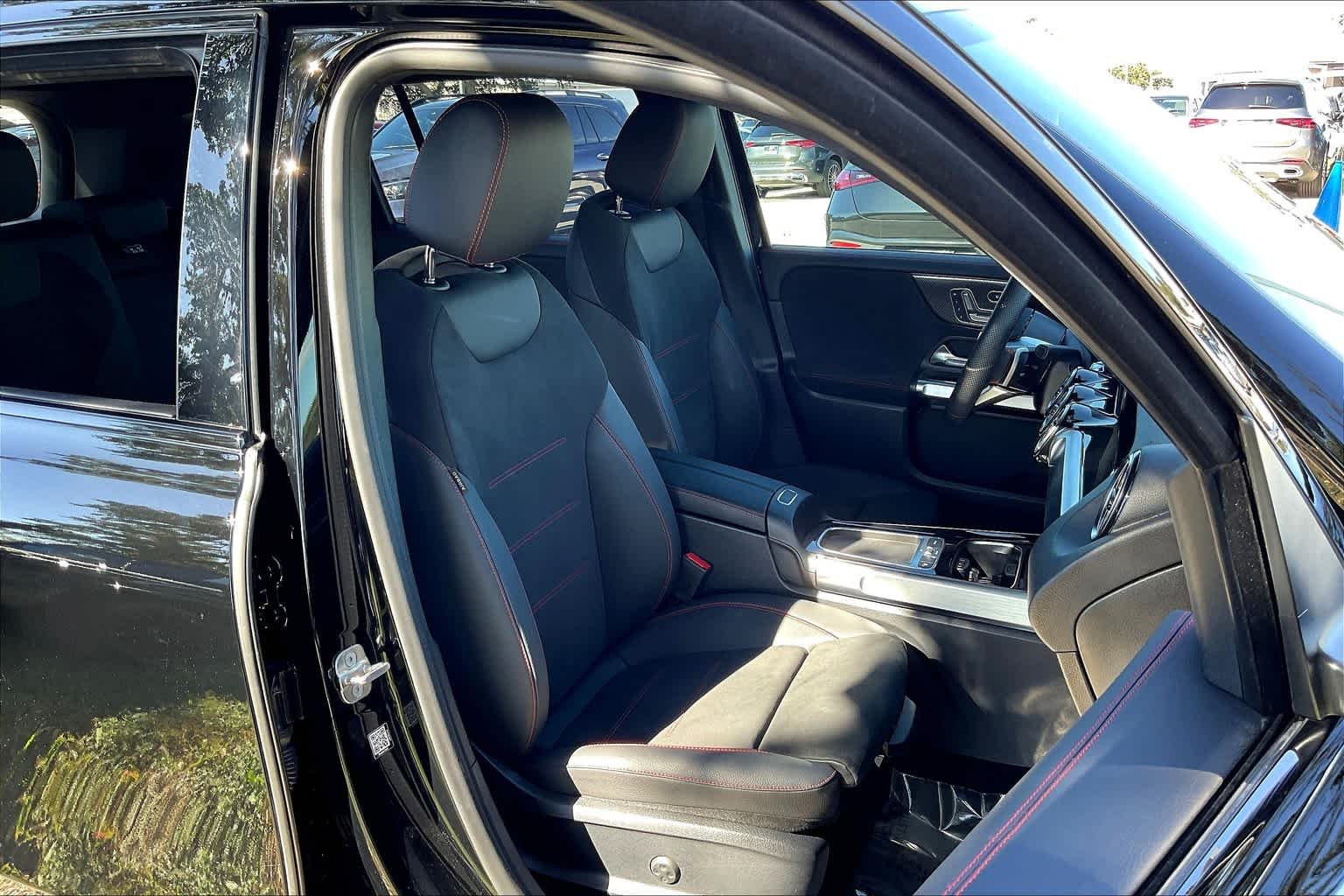 Certified Used 2024 Night Black Mercedes-Benz GLB 250 image 8